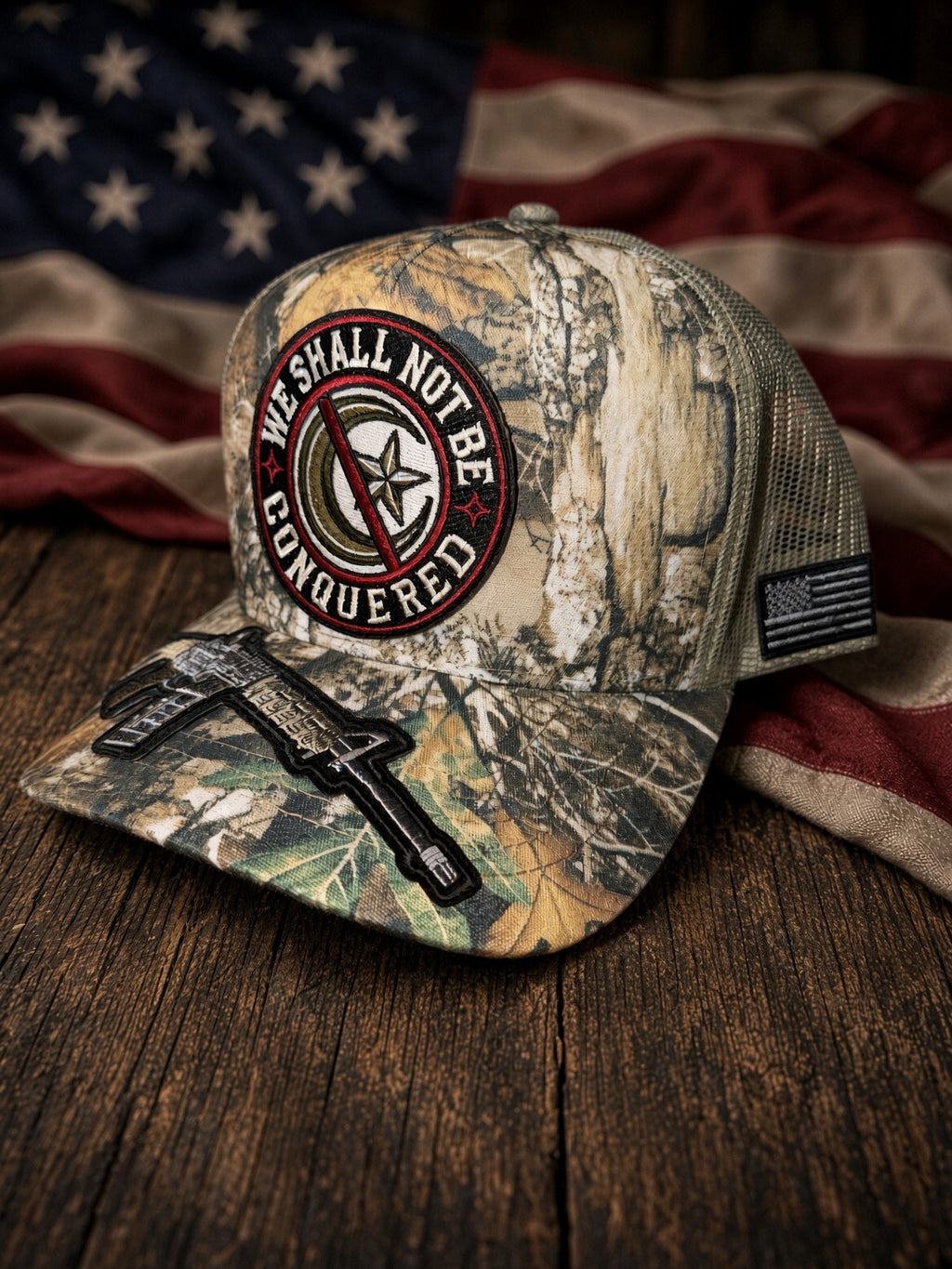 The back strap (solid and mesh) 5 panel