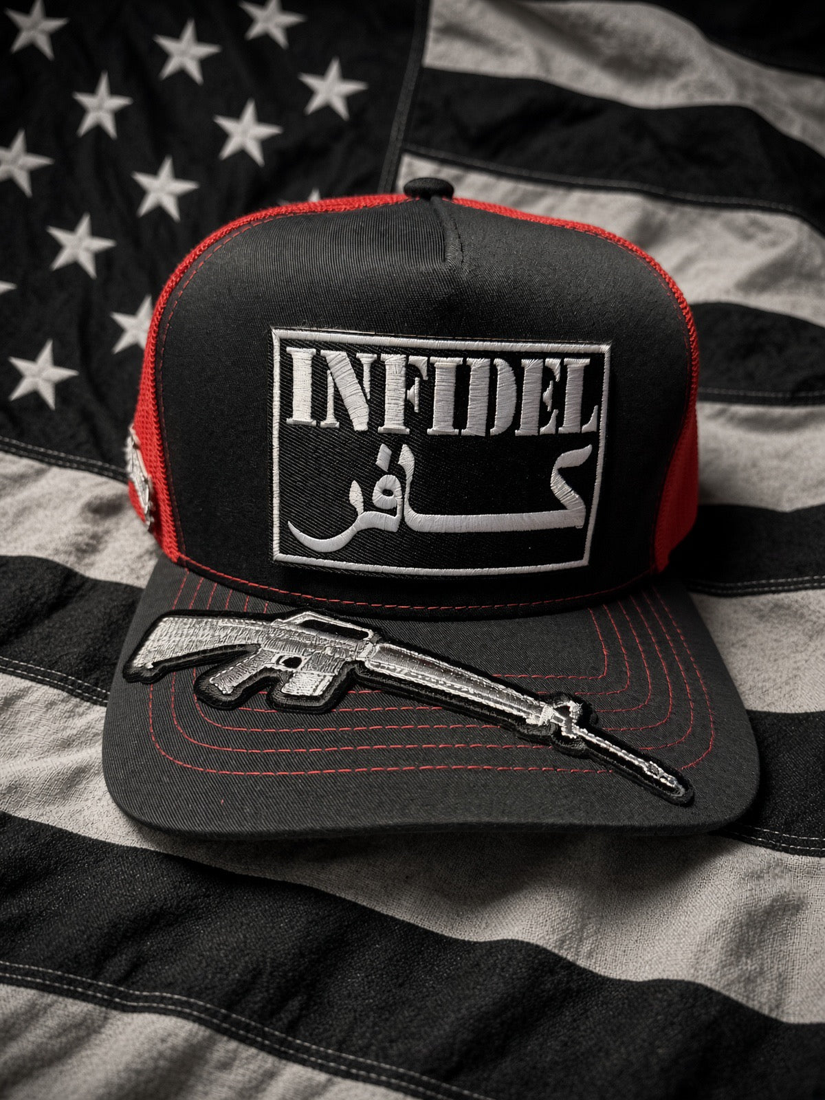 THE COMBATANT 5 panel