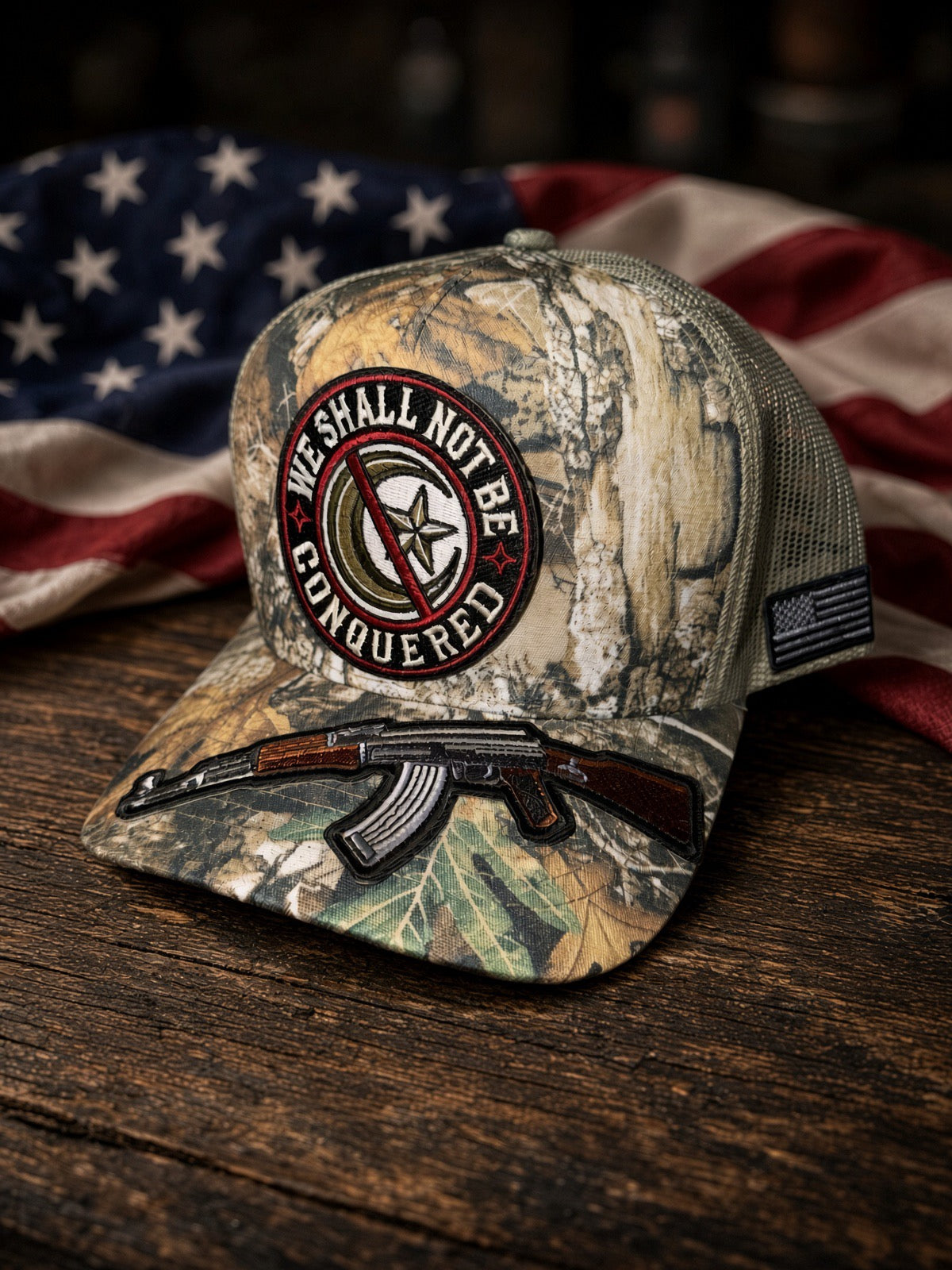 The back strap (solid and mesh) 5 panel