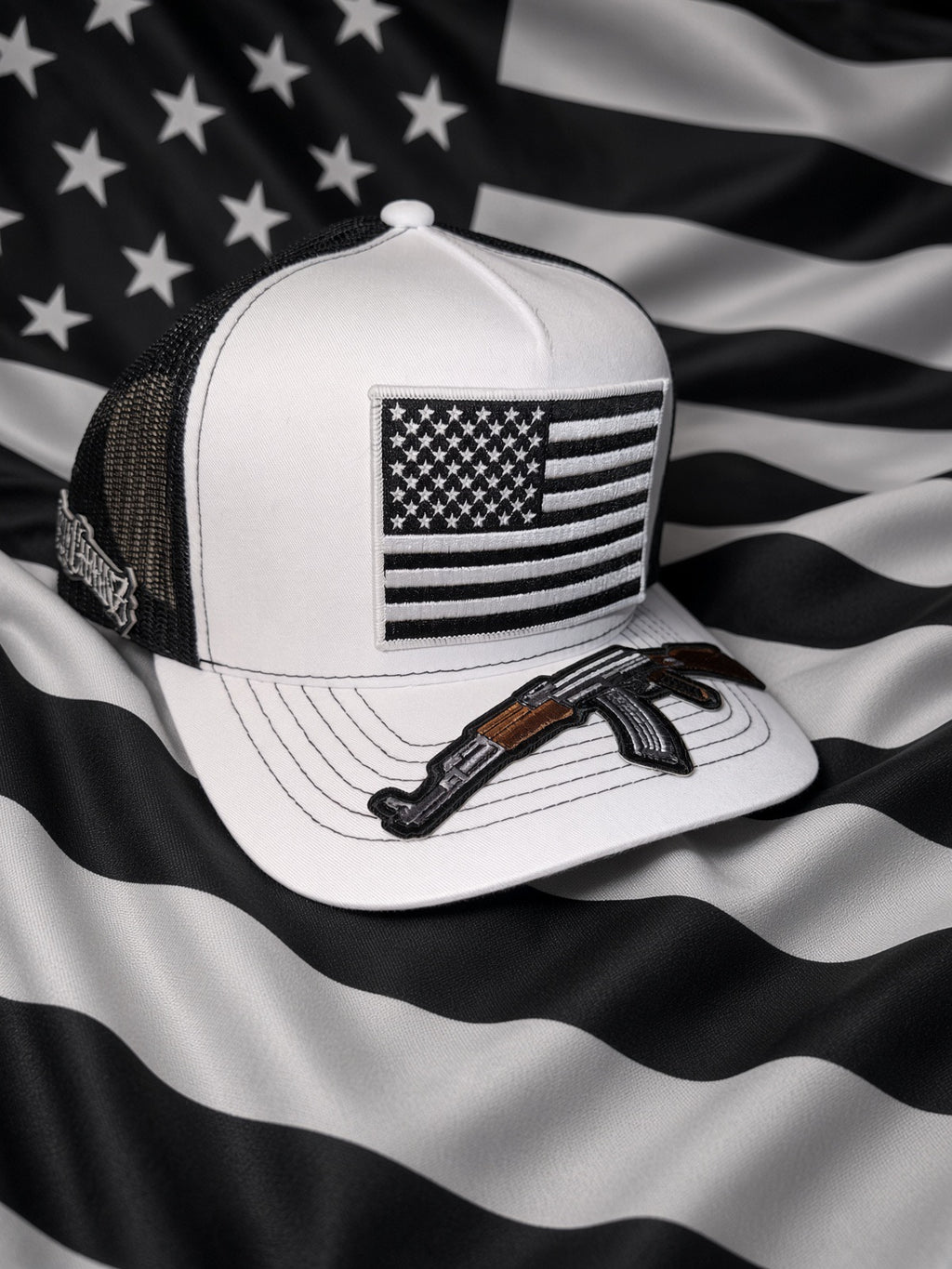 THE GHOST
Premium Fully Loaded 7-Panel
