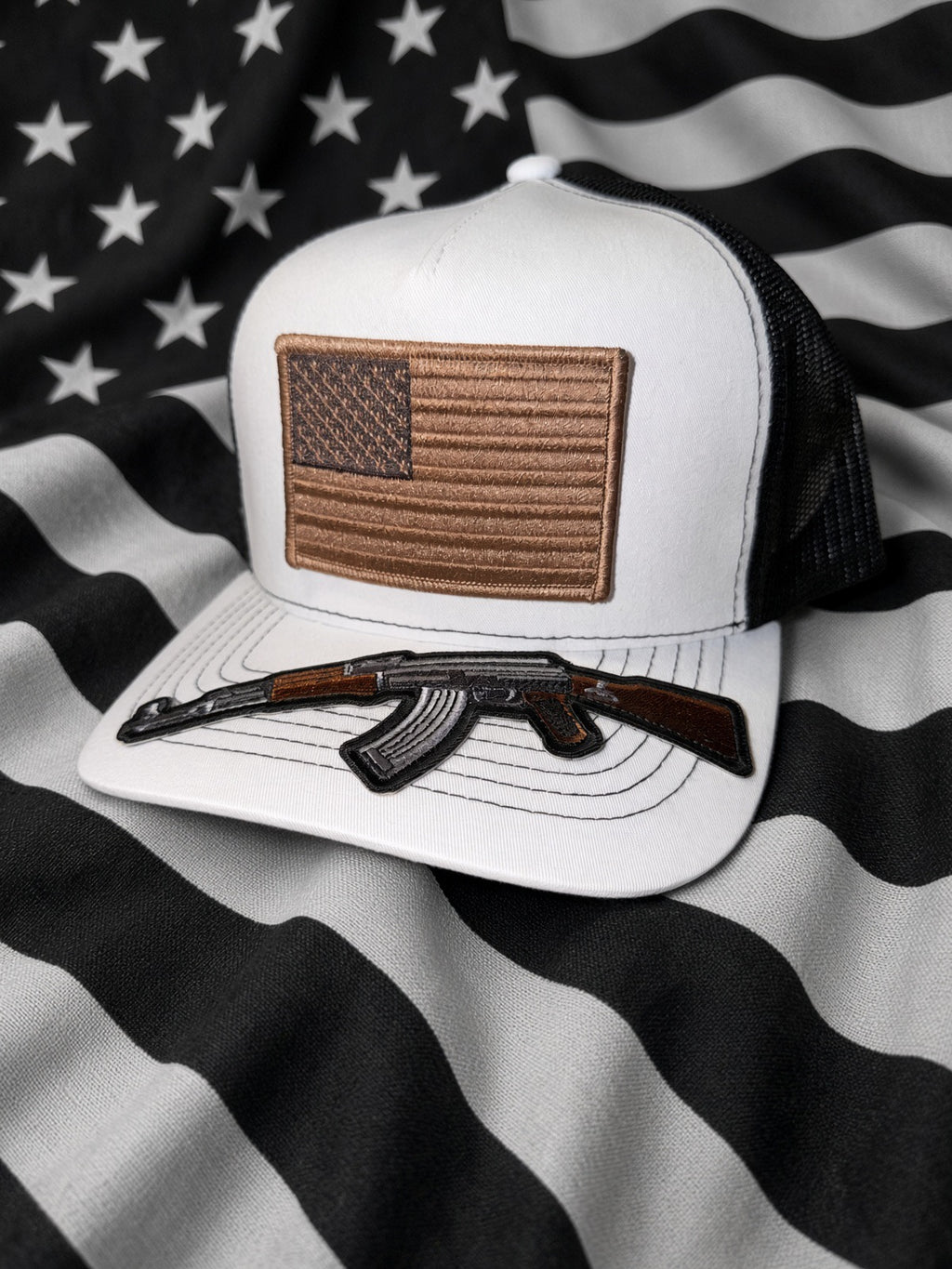 THE PALE WHITE HORSE
Premium Fully Loaded 7-Panel