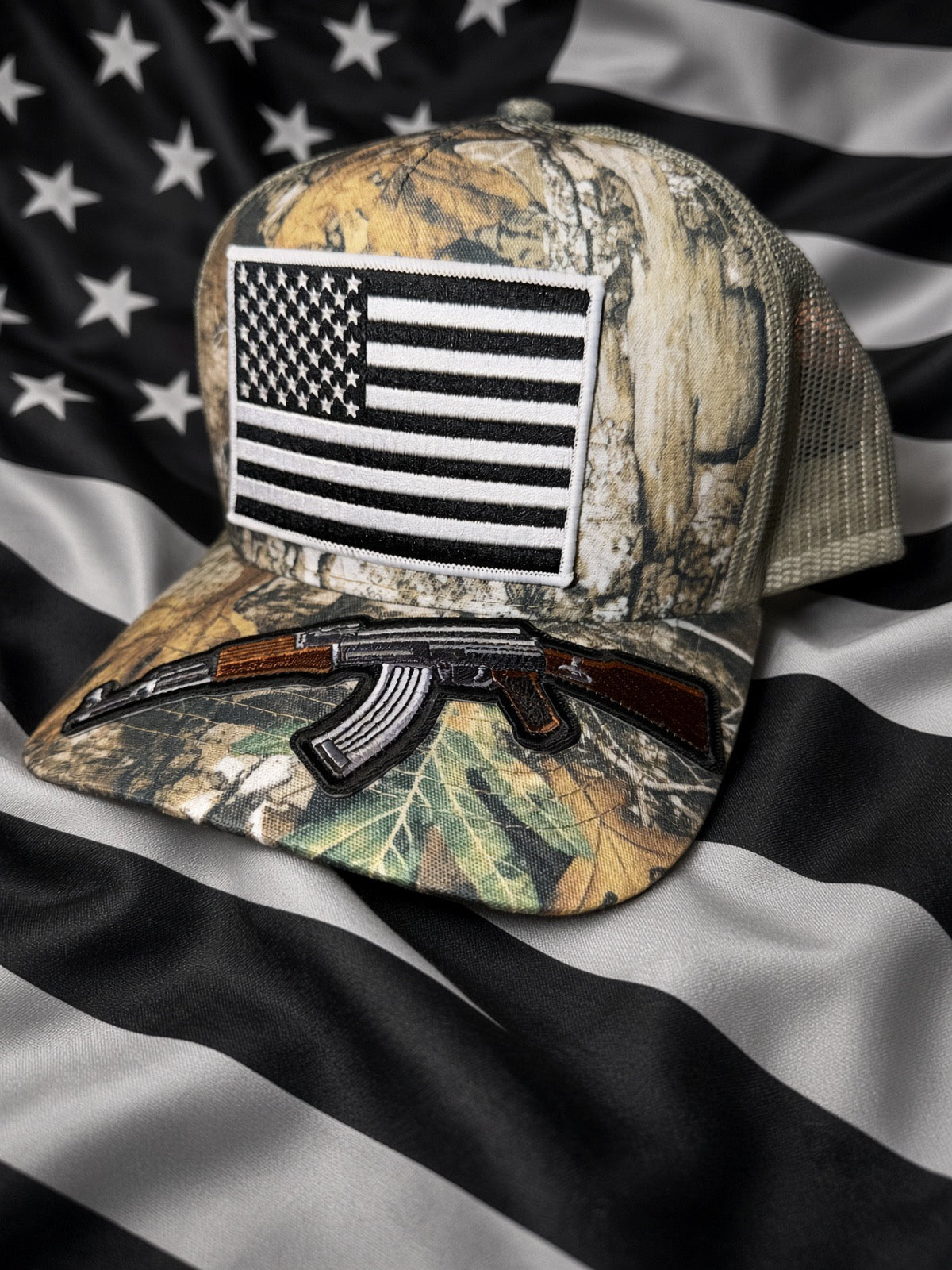 THE FULLY LOADED WOODSMAN — 5 PANEL mesh back