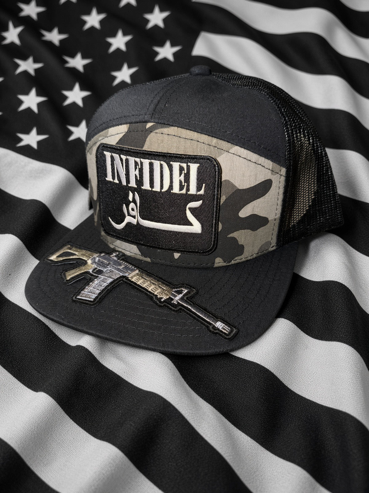 THE COWBOY 7-Panel hat