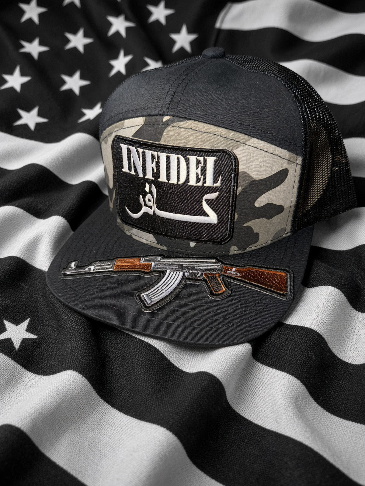 THE COWBOY 7-Panel hat