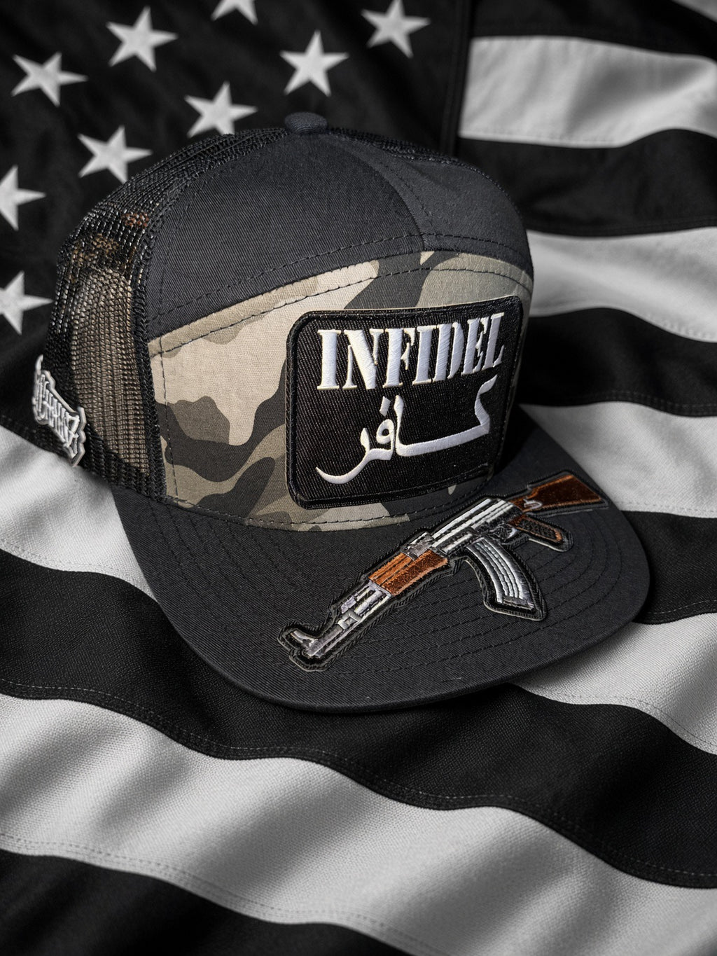 THE COWBOY 7-Panel hat